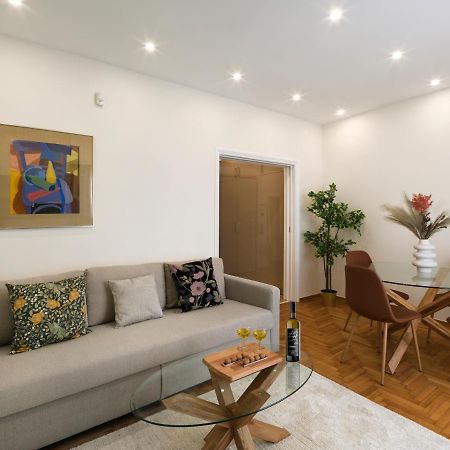Metro Fix Apartment Athens Ngoại thất bức ảnh