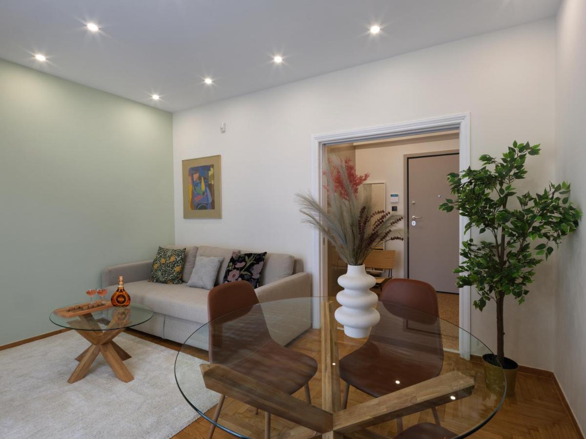 Metro Fix Apartment Athens Ngoại thất bức ảnh